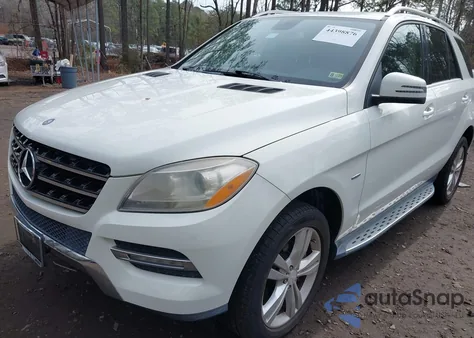 2012 Mercedes-Benz Ml 350 4Matic z USA, uszkodzony, nr VIN 4JGDA5HB6CA003819